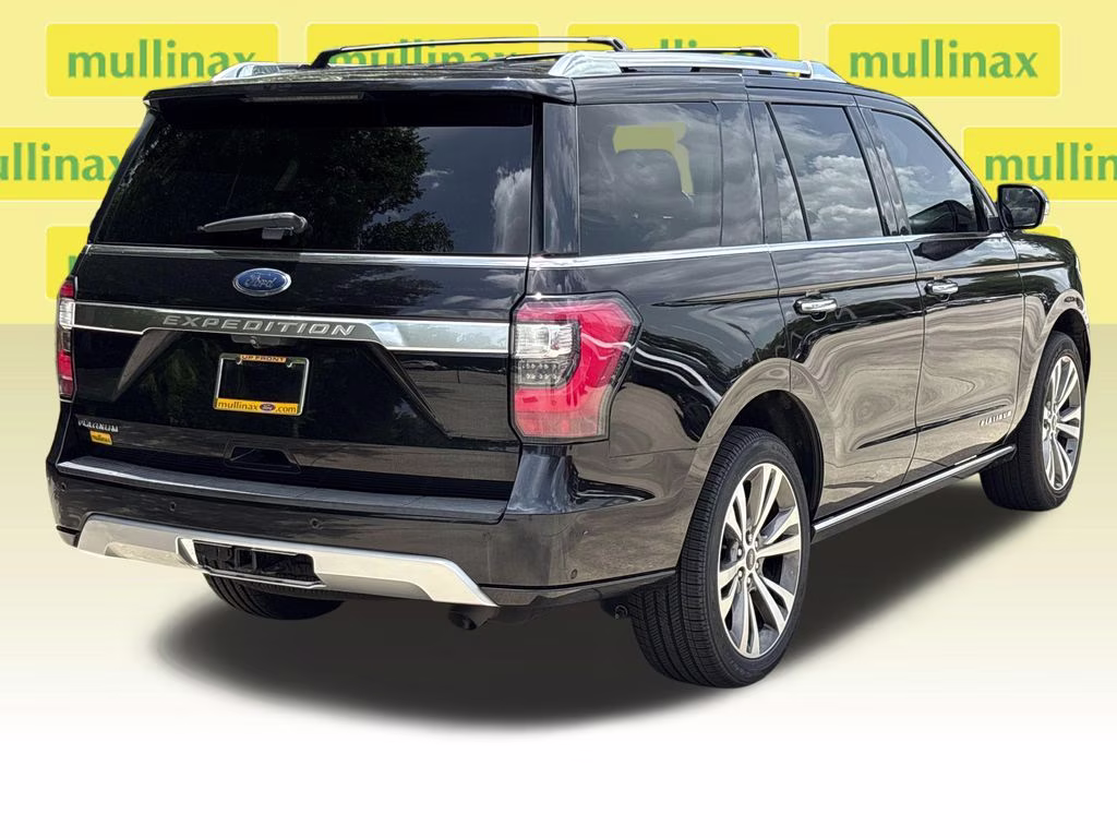 2020 Black Ford Expedition Platinum RWD SUV