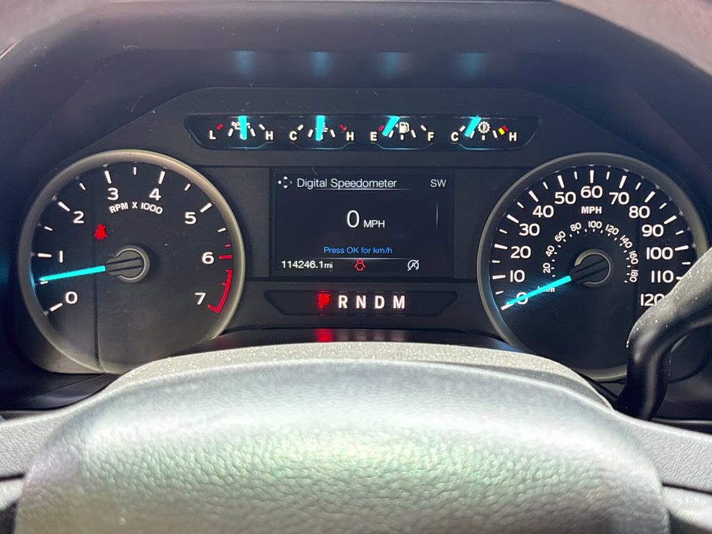 2019 White Ford F-150 XLT 4X4 Truck