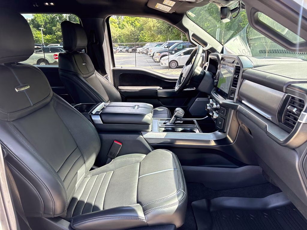 2025 White Metallic Ford F-150 Platinum 4X4 Truck