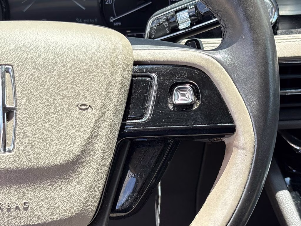 2020 Ingot Silver Lincoln Corsair Standard FWD SUV