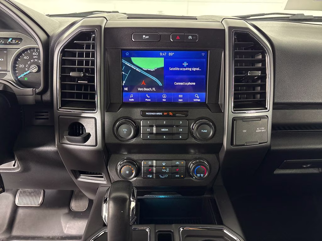 2020 Oxford White Ford F-150 XLT RWD Truck