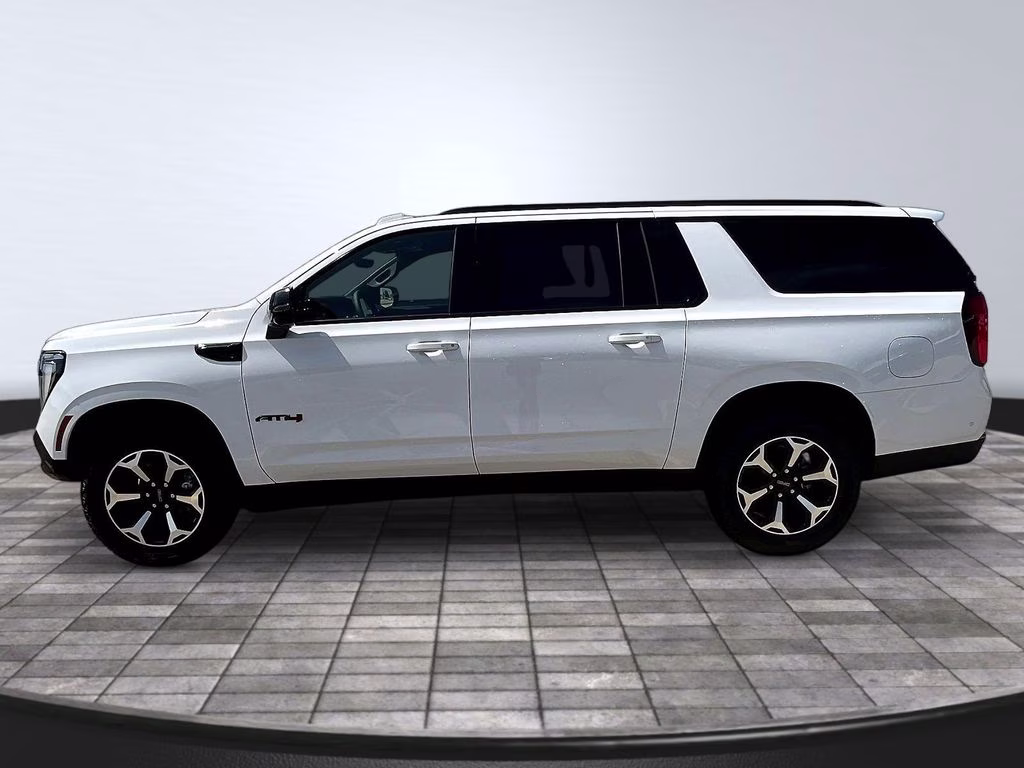 2026 Summit White GMC Yukon XL AT4 4X4 SUV