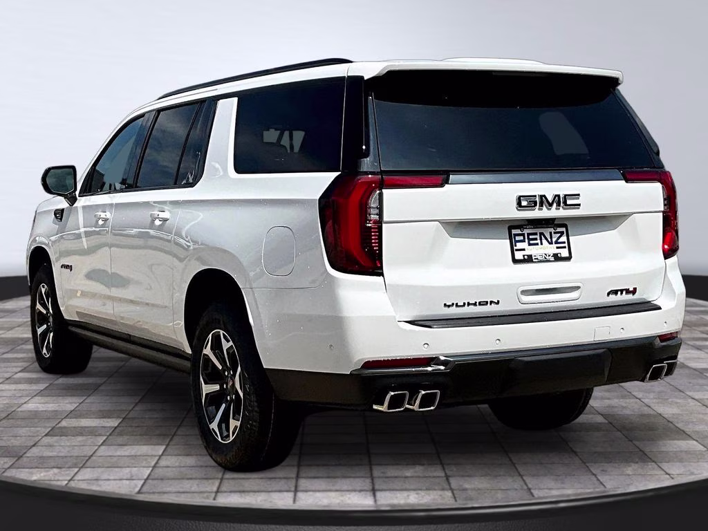 2026 Summit White GMC Yukon XL AT4 4X4 SUV