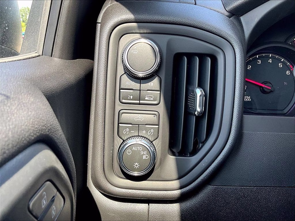 2026 Onyx Black GMC Sierra 1500 Pro 4X4 Truck