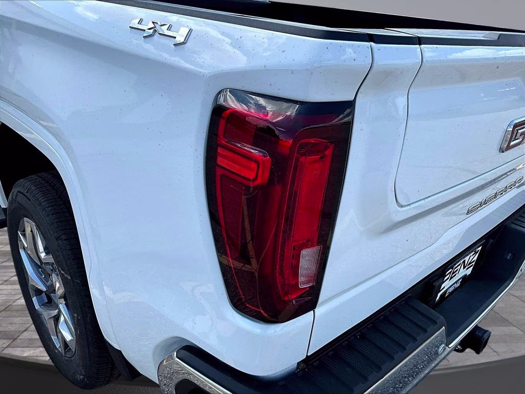 2026 Summit White GMC Sierra 1500 SLT 4X4 Truck