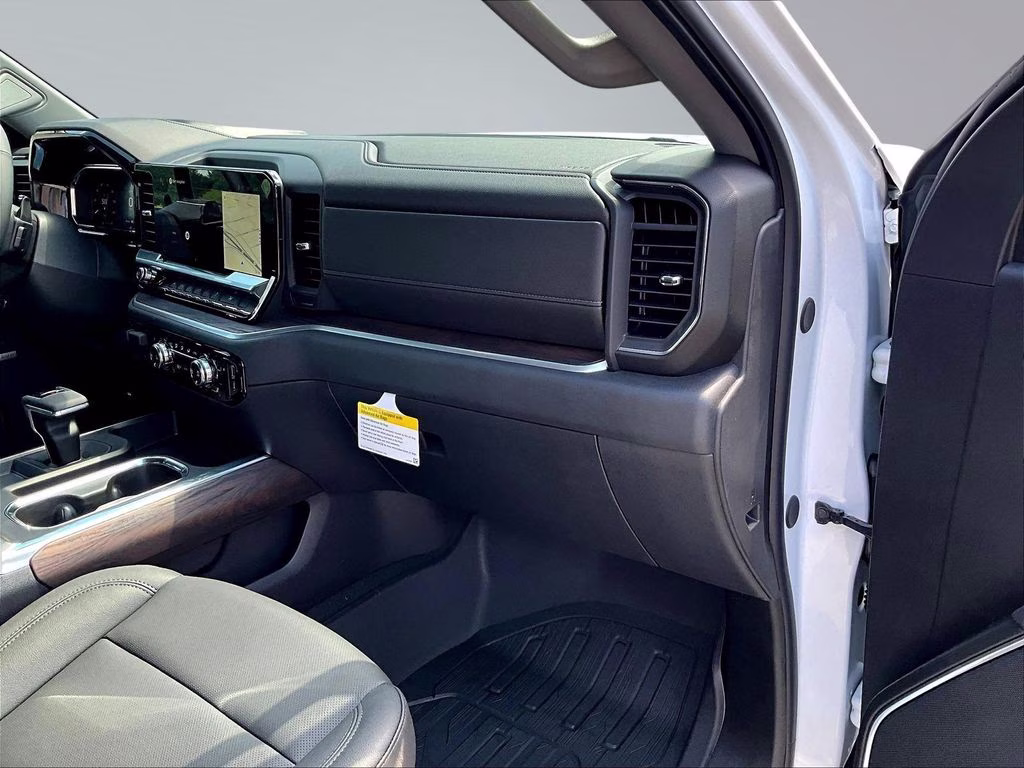 2026 Summit White GMC Sierra 1500 SLT 4X4 Truck