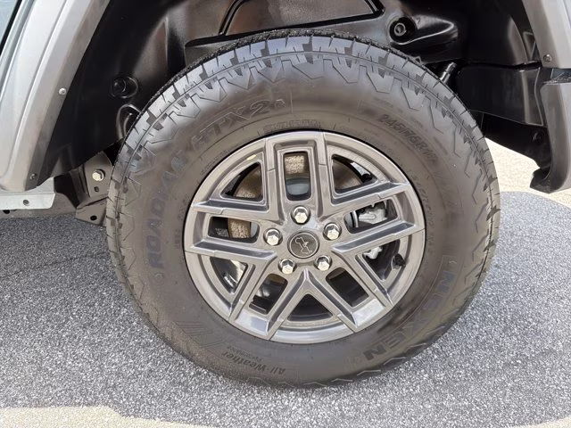 2024 Anvil Clear Coat Jeep Wrangler Sport S 4X4 Convertible