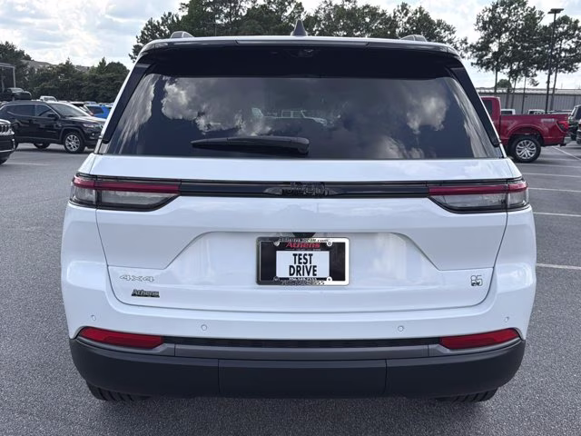 2026 Bright White Clearcoat Jeep Grand Cherokee 85th Anniversary Edition 4X4 SUV