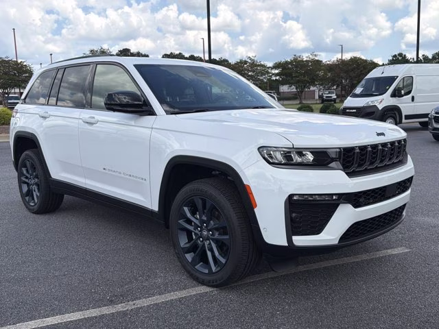 2026 Bright White Clearcoat Jeep Grand Cherokee 85th Anniversary Edition 4X4 SUV