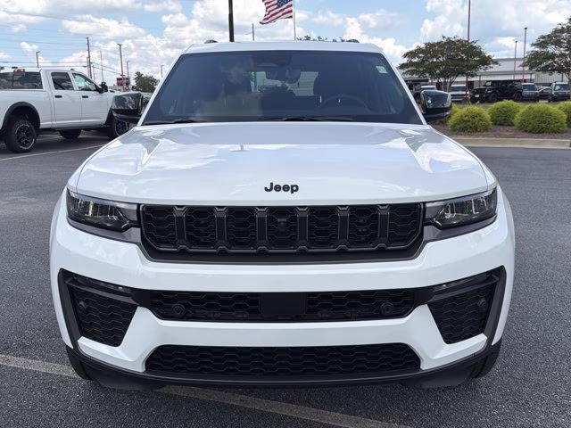 2026 Bright White Clearcoat Jeep Grand Cherokee 85th Anniversary Edition 4X4 SUV
