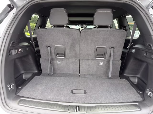2026 Bright White Clearcoat Jeep Grand Cherokee L Laredo X RWD SUV