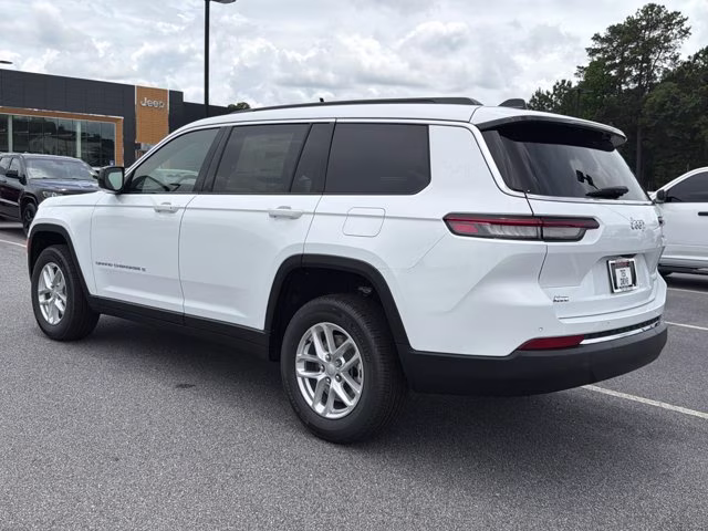 2026 Bright White Clearcoat Jeep Grand Cherokee L Laredo X RWD SUV