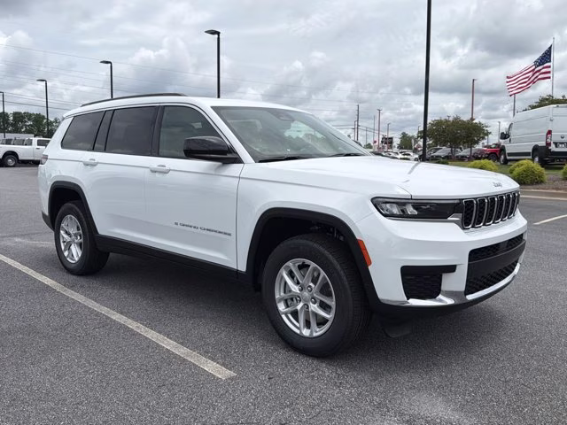 2026 Bright White Clearcoat Jeep Grand Cherokee L Laredo X RWD SUV