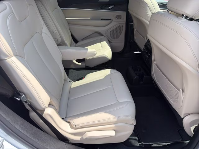 2026 Bright White Clearcoat Jeep Grand Cherokee L Limited RWD SUV