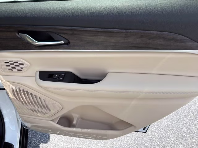 2026 Bright White Clearcoat Jeep Grand Cherokee L Limited RWD SUV