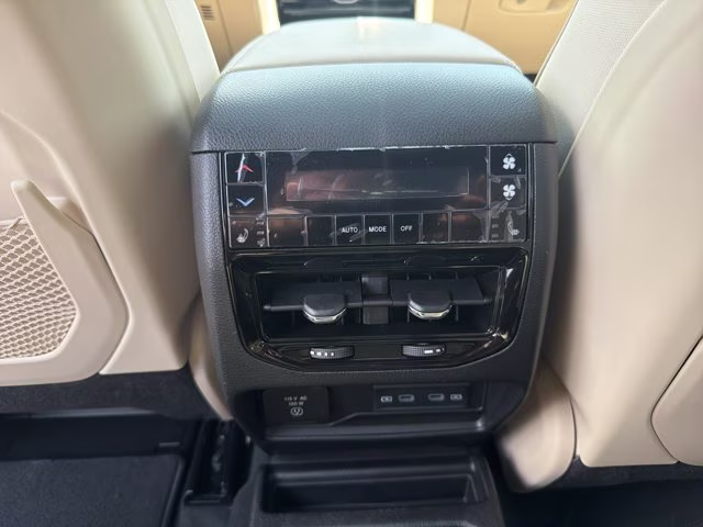 2026 Bright White Clearcoat Jeep Grand Cherokee L Limited RWD SUV
