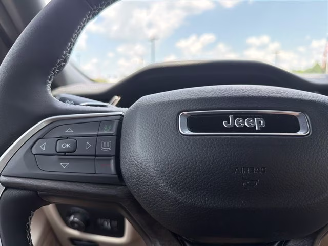 2026 Bright White Clearcoat Jeep Grand Cherokee L Limited RWD SUV