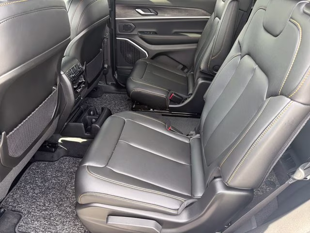 2026 Bright White Clearcoat Jeep Grand Cherokee L 85th Anniversary Edition 4X4 SUV