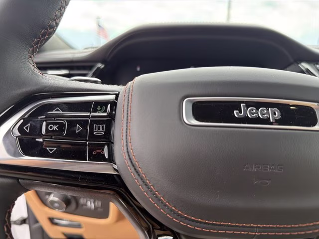 2026 Bright White Clearcoat Jeep Grand Cherokee L Summit 4X4 SUV