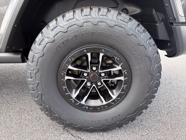 2026 Granite Crystal Metallic Clearcoat Jeep Wrangler Rubicon X 4X4 Convertible