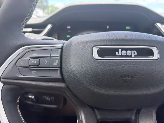 2022 Bright White Clearcoat Jeep Grand Cherokee 4xe 4xe 4X4 SUV