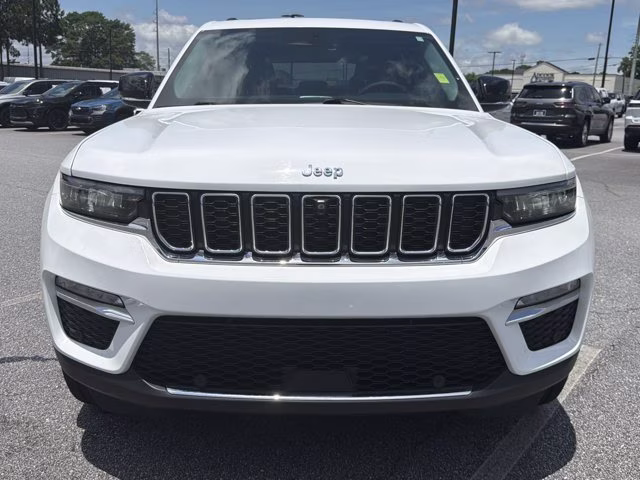 2022 Bright White Clearcoat Jeep Grand Cherokee 4xe 4xe 4X4 SUV