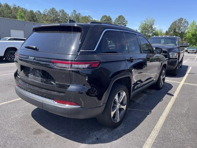 2022 Diamond Black Crystal Pearlcoat Jeep Grand Cherokee 4xe 4xe 4X4 SUV