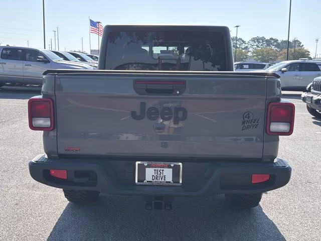 2023 Sting-Gray Clearcoat Jeep Gladiator Willys 4X4 Truck