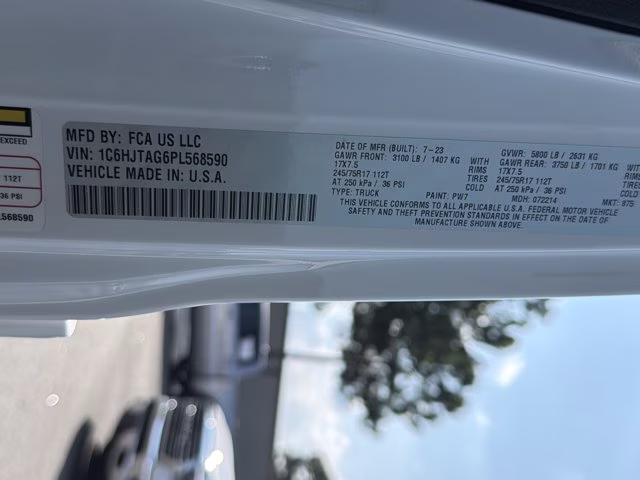 2023 Bright White Clearcoat Jeep Gladiator Sport S 4X4 Truck