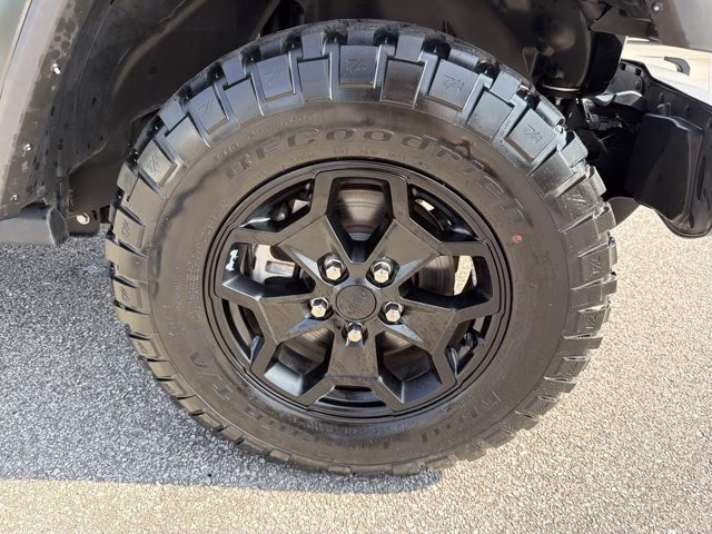 2021 Sarge Green Clearcoat Jeep Gladiator Willys 4X4 Truck