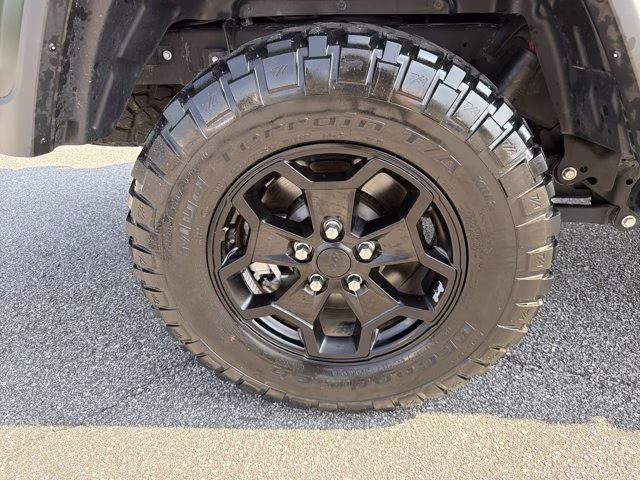 2021 Sarge Green Clearcoat Jeep Gladiator Willys 4X4 Truck