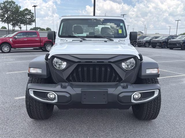 2023 Bright White Clearcoat Jeep Gladiator Sport 4X4 Truck