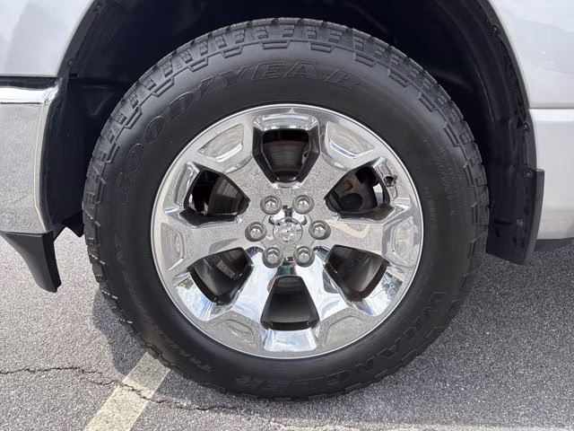 2022 Billet Silver Metallic Clearcoat Ram 1500 Big Horn 4X4 Truck