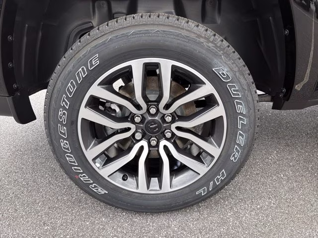 2026 Diamond Black Crystal Pearlcoat Ram 1500 Longhorn 4X4 Truck