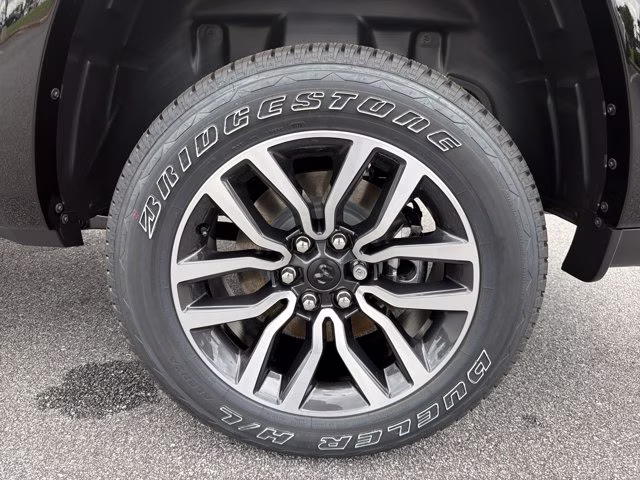 2026 Diamond Black Crystal Pearlcoat Ram 1500 Longhorn 4X4 Truck