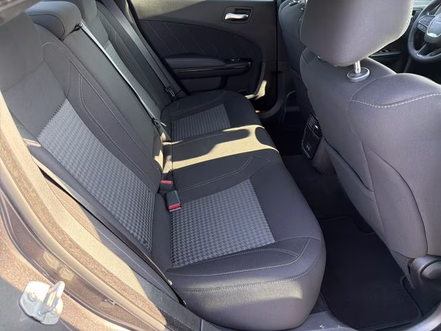 2023 Granite Pearlcoat Dodge Charger SXT RWD Sedan