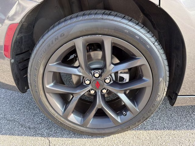 2023 Granite Pearlcoat Dodge Charger SXT RWD Sedan