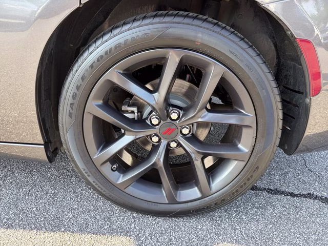 2023 Granite Pearlcoat Dodge Charger SXT RWD Sedan