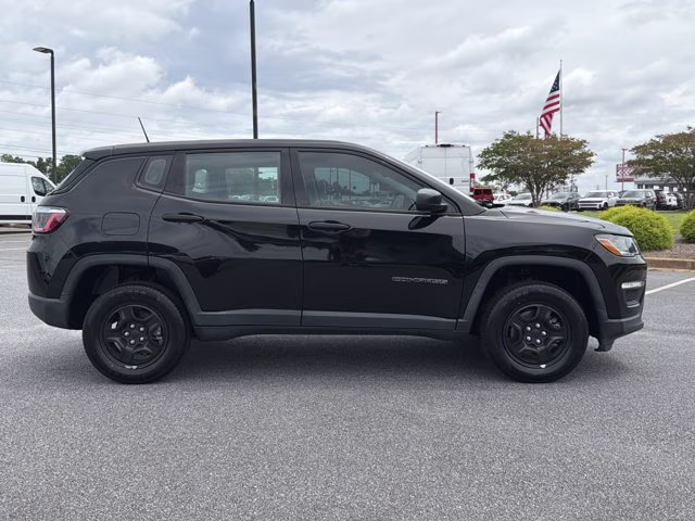 2021 Diamond Black Crystal Pearlcoat Jeep Compass Sport 4X4 SUV