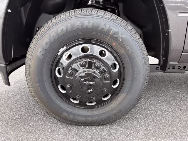 2026 Granite Crystal Metallic Clearcoat Ram 3500 Big Horn 4X4 Truck
