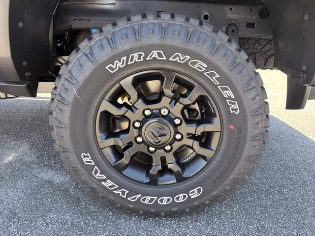 2026 Diamond Black Crystal Pearlcoat Ram 2500 Tradesman 4X4 Truck