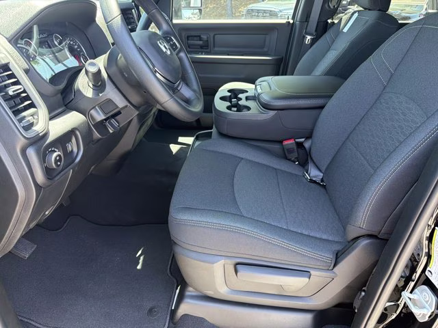 2026 Diamond Black Crystal Pearlcoat Ram 2500 Tradesman 4X4 Truck