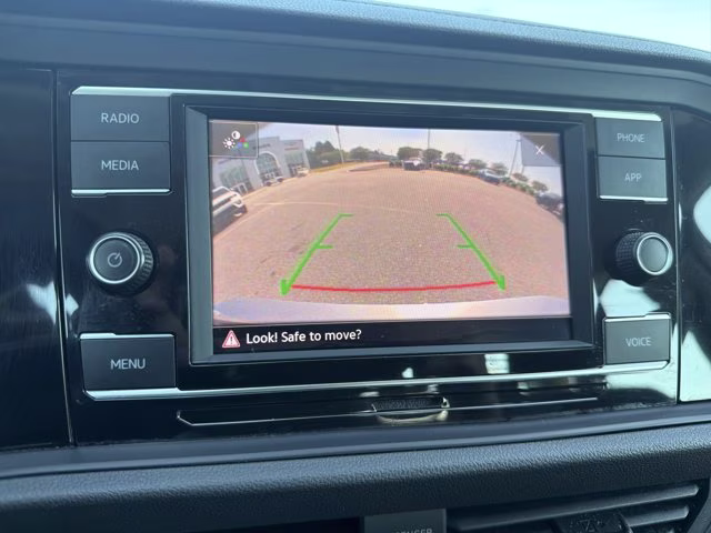 2024 Pyrite Silver Metallic Volkswagen Jetta SE FWD Sedan