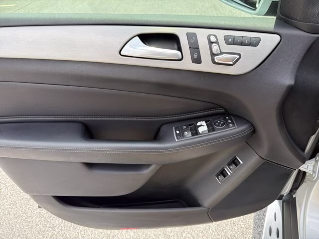 2018 Iridium Silver Metallic Mercedes-Benz GLS GLS 450 AWD SUV