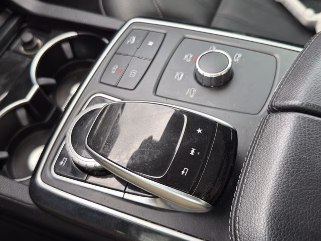 2018 Iridium Silver Metallic Mercedes-Benz GLS GLS 450 AWD SUV