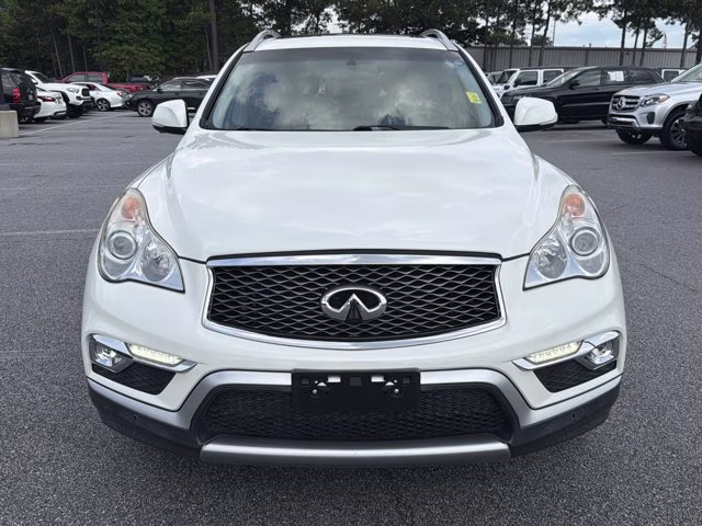 2017 Majestic White Infiniti QX50 Base RWD SUV