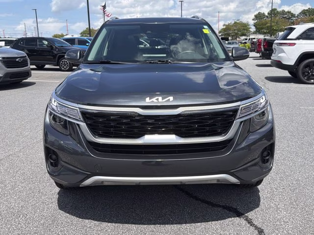 2023 Gravity Gray Kia Seltos EX AWD SUV