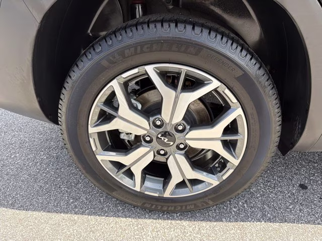2023 Gravity Gray Kia Seltos EX AWD SUV