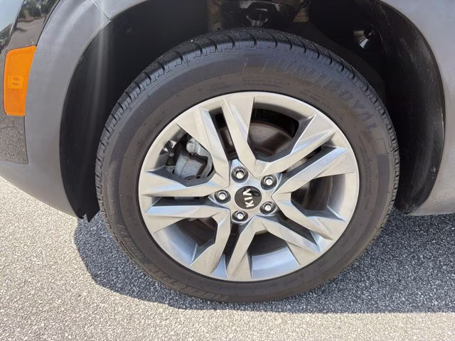 2021 Cherry Black Kia Seltos S AWD SUV