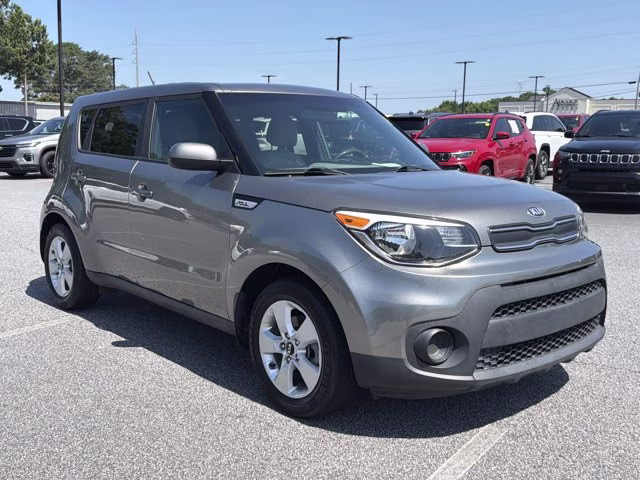 2019 Titanium Gray Kia Soul Base FWD Hatchback